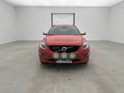 Volvo XC60 D4 AWD 190hk R-Design VOC Värmare Kamera Drag