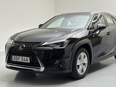 Lexus UX 250h AWD (178hk)