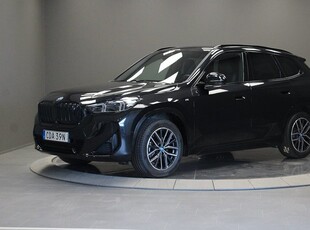 BMW iX1xDrive30 M Sport Innovation Comfort Dragkrok 2023, SUV