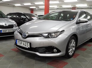 Toyota AurisHybrid e-CVT Backkamera S&V Hjul Lågmil Euro 6 2018, Halvkombi