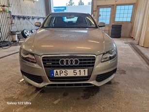 Audi A4 Sedan 2.0TDI 13000 Mil quattro Få ägare