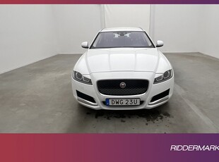 Jaguar XF Sportbrake 180hk Signature Värm Kamera Navi Drag