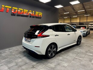 Nissan Leaf N-Connecta 40 kwh 150HK