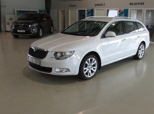 Skoda Superb2.0 TDI 4x4 Euro 5 AUT DRAG KROK NY KAMREM NY BESIKTAT 2013, Kombi