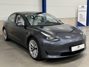 Tesla Model 3 Long Range AWD 440 HK / Autopilot / Panorama /