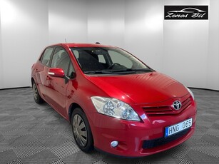 Toyota Auris 5-dörrar 1.6 13000MIL,Drag