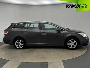 Toyota Avensis 2.0 152hk