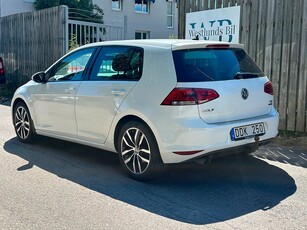 Volkswagen Golf 1.4 TSI GT Highline Plus | P-Värm | Drag