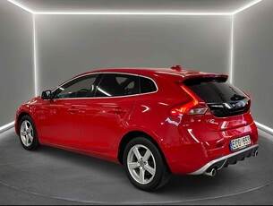 Volvo V40 D3 Geartronic 150hk R-Design/ Panorama/ Keyless