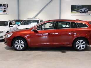 Volvo V60 D5 211HK Momentum AWD Aut Dieselv/Drag/Fullservad