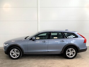 Volvo V90 Cross Country T5 AWD B&W HUD 360* BLIS 250hk