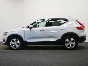 Volvo XC40 B4 AWD Bensin Momentum Advanced SE