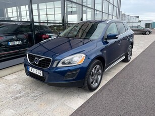 Volvo XC60 D5 AWD 215hk Geartronic Momentum,Ocean Race, Drag