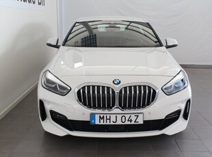 BMW 118 i M Sport Automat Rattvärme Park Assist