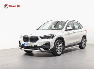 BMW X1 XDRIVE 25E 220HK SPORT LINE MOMS DRAG B-KAM NAVI HUD