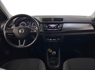 Skoda Fabia 1.0 TSI Carplay Keyless Backsensorer