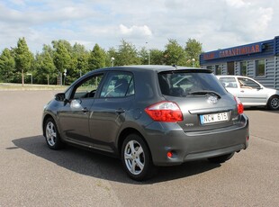 Toyota Auris 1.6 Plus Sol