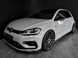 Volkswagen Golf R 4M Pano Maxton Akrapovic Dynaudio 310hk