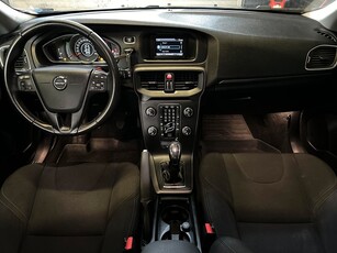 Volvo V40 D2 Kinetic D-Värm Kamrem bytt 0.32L/mil PDC