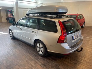 Volvo V50 1.6 D Kinetic Euro 4 Ny besiktigad U.A 1 ägare