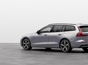 Volvo V60 T6 Plus Dark Edition Högspecad snabb leverans