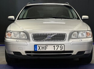 Volvo V70 2.4 Business | Dragkrok| Bluetooth| 140hk