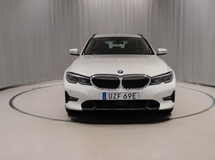 BMW 330e iPerformance Connected Innovation Dragkrok Kamera