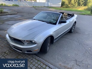 Ford Mustang Cabriolet 2012