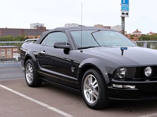 Ford Mustang GT 4.6 V8 Cabriolet 300hk GT