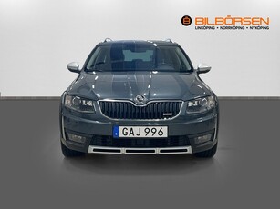 Skoda Octavia Scout 2.0 TDI 4x4 Premium (Drag, Navi, Värmare)