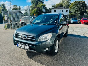 Toyota RAV4 2.0 VVT-i 152HK CROSS SPORT 4X4 / DRAG