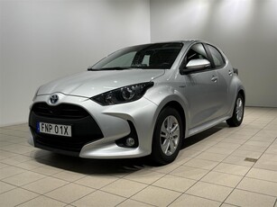 Toyota Yaris Hybrid Active B-Kamera Rattvärme