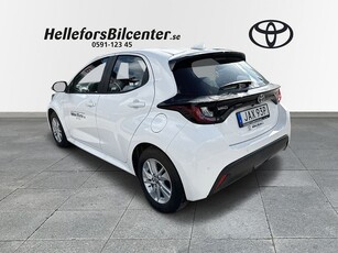 Toyota Yaris Hybrid Active Komfortpaket Parkeringssensorer