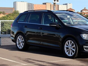 Volkswagen Golf 2.0 TDI Kombi 150hk R-Line Automat Navi