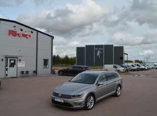 Volkswagen Passat Sportscombi GTE 218 hk Drag Euro 6