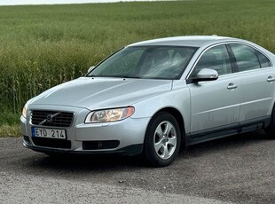 Volvo S802.5T AUTOMAT | | NYBES 2008, Sedan