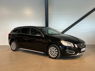 Volvo V60 T4F Powershift | Momentum | Drag | PDC