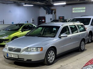 Volvo V70 2.4 Automat Välskött dragkrok Euro 4