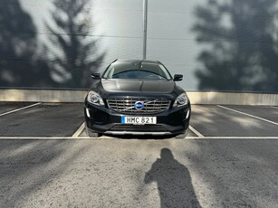 Volvo XC60 D4 AWD Geartronic Momentum 181hk VOC Drag D-värme