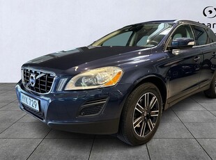 Volvo XC60 D4 AWD Geartronic Momentum / GPS / VOC / Pano