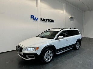 Volvo XC70 D5 AWD 205hk Summum D-värm Drag Skinn Bluetooth