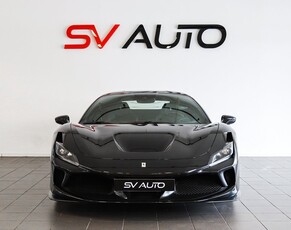 Ferrari F8 Tributo 3.9 V8 720 hk Kolfiber JBL Svensksåld