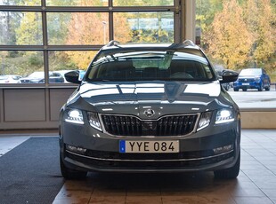 Skoda Octavia Kombi 1.5 TSI Premium Cockpit Canton Värmare