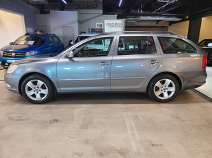 Skoda Octavia Kombi 1.6 TDI Elegance Euro 5