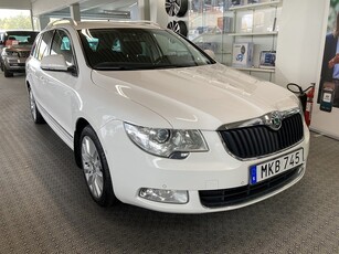 Skoda Superb 2.0 TDI (140hk) 4x4 DSG Automat Elegance