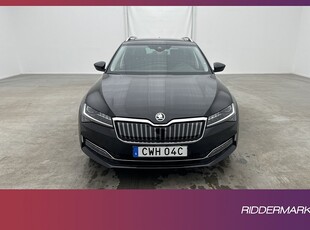 Skoda Superb iV Kombi Plug-in Business Värmare Pano Cockpit