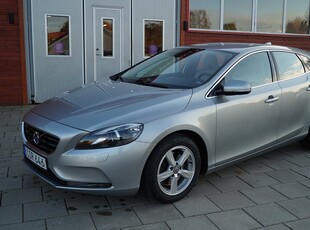 Volvo V40 T3 Momentum 150hk Värmare