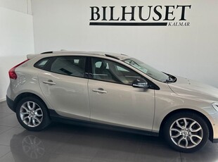 Volvo V40Cross Country D4 Geartronic Summum 2017, Kombi