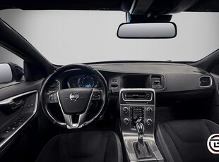 Volvo V60 D4 AWD Momentum Taklucka Drag Värmare VOC 181hk