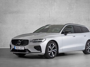 Volvo V60B4 Bensin Plus Dark 2023, Kombi